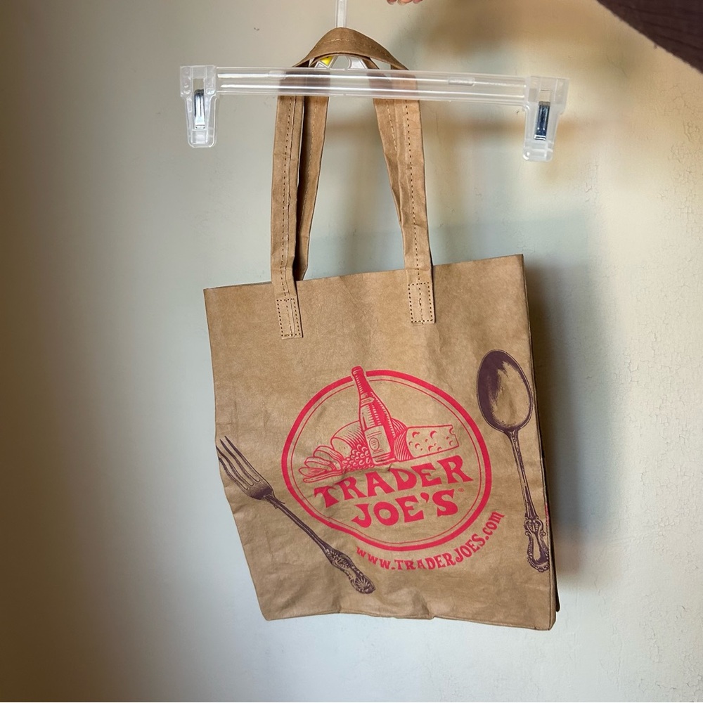 Trader Joe’s Reuseable Washable Tote - Picture 3 of 7